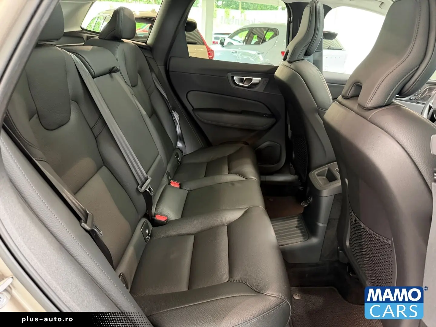 VOLVO XC60 T6 AWD Plus Bright ACC BLIS HUD 360  PANO