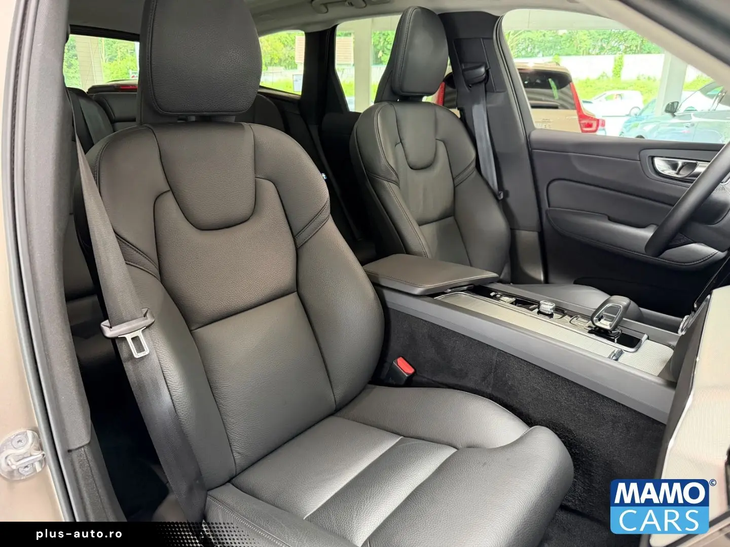 VOLVO XC60 T6 AWD Plus Bright ACC BLIS HUD 360  PANO