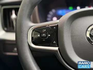 VOLVO XC60 T6 AWD Plus Bright ACC BLIS HUD 360  PANO