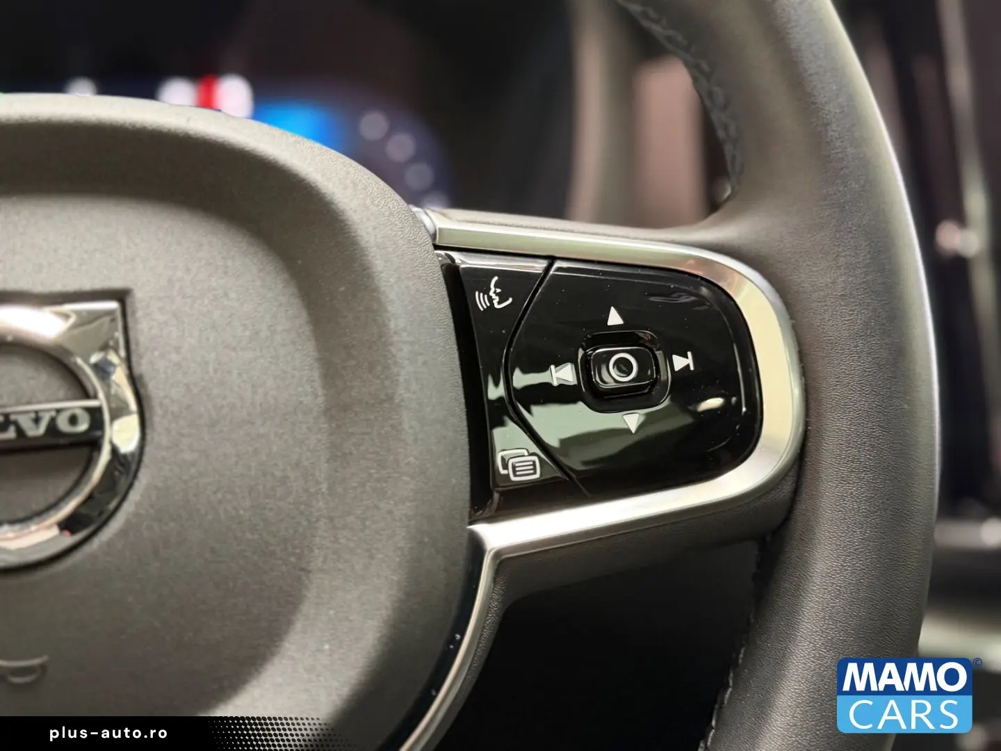 VOLVO XC60 T6 AWD Plus Bright ACC BLIS HUD 360  PANO