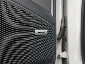 PORSCHE E-Hybrid Coupé SPORTDESIGN-PAKET-INNO-BOSE-22 T