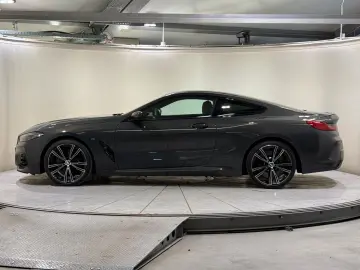 BMW M850i xDrive Coupé B&W Carbon-Ext ACC 360  Laser