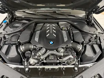 BMW M850i xDrive Coupé B&W Carbon-Ext ACC 360  Laser