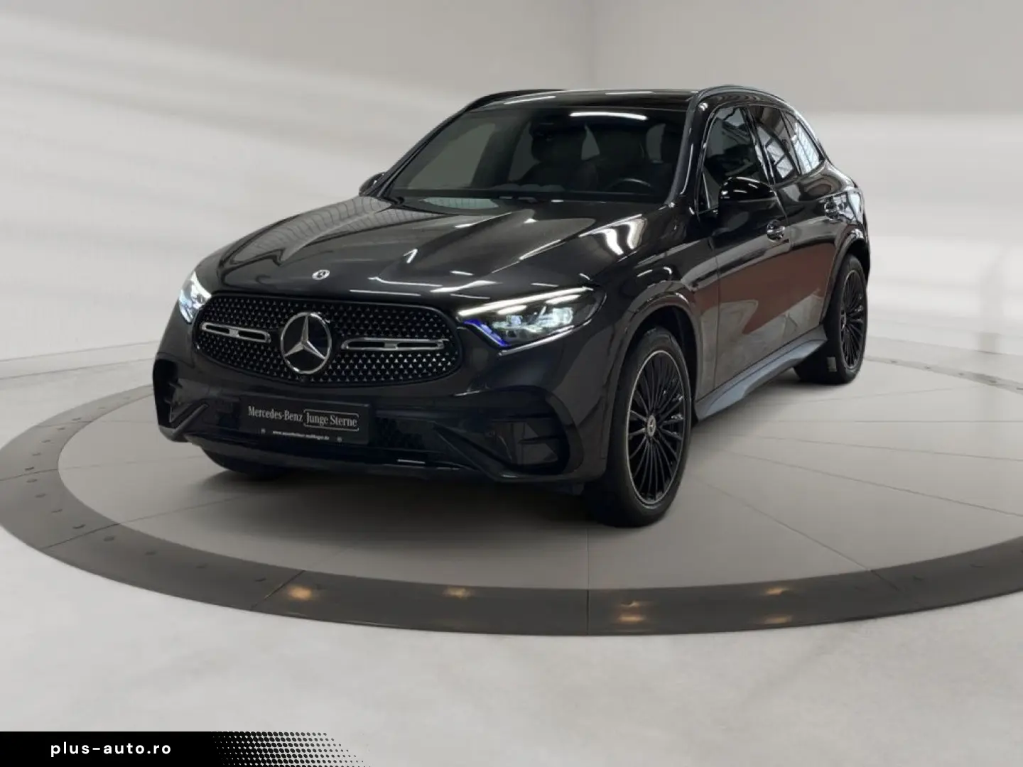 MERCEDES-BENZ GLC 300 4matic AMG AMG MBUX Night HUD Pano SHD