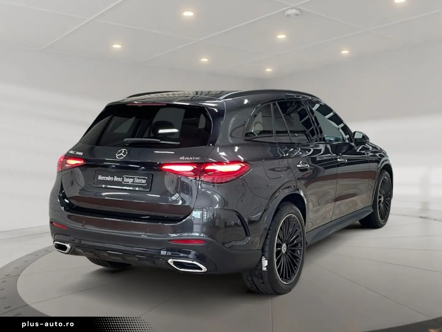 MERCEDES-BENZ GLC 300 4matic AMG AMG MBUX Night HUD Pano SHD