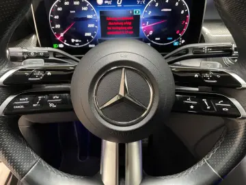 MERCEDES-BENZ GLC 300 4matic AMG AMG MBUX Night HUD Pano SHD