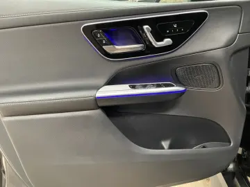 MERCEDES-BENZ GLC 300 4matic AMG AMG MBUX Night HUD Pano SHD
