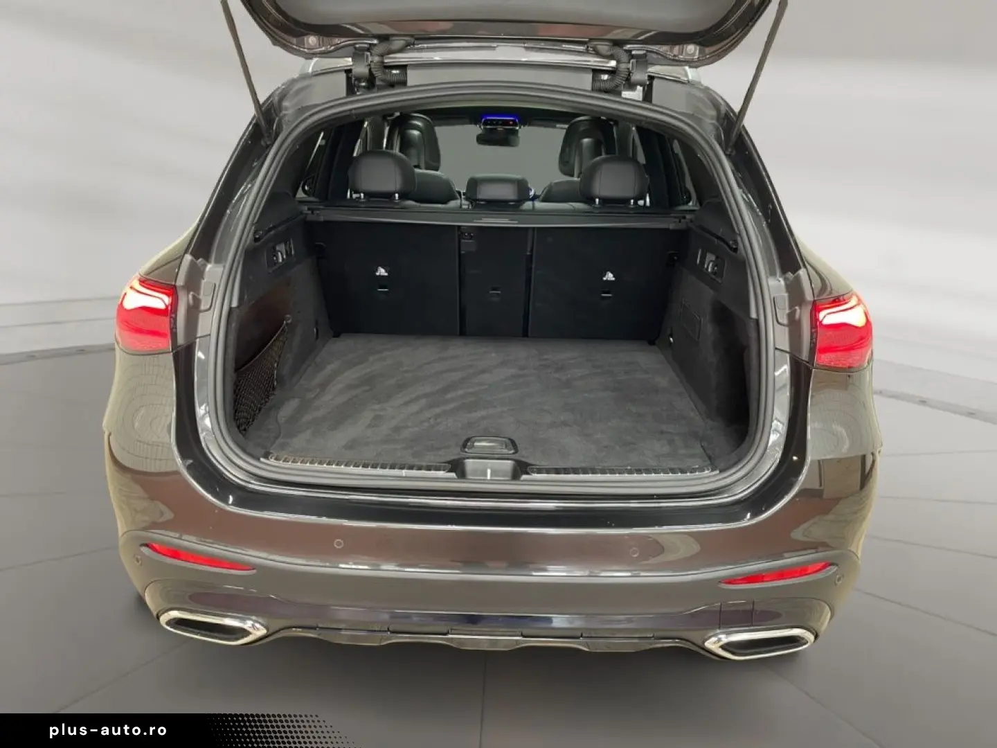 MERCEDES-BENZ GLC 300 4matic AMG AMG MBUX Night HUD Pano SHD