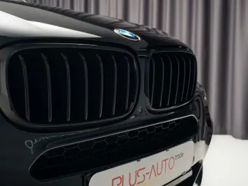 BMW X5  4.0d - 313 cp  M pachet  panoramic  H&K