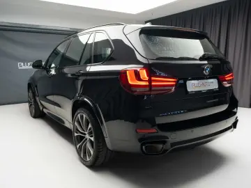 BMW X5  4.0d - 313 cp  M pachet  panoramic  H&K