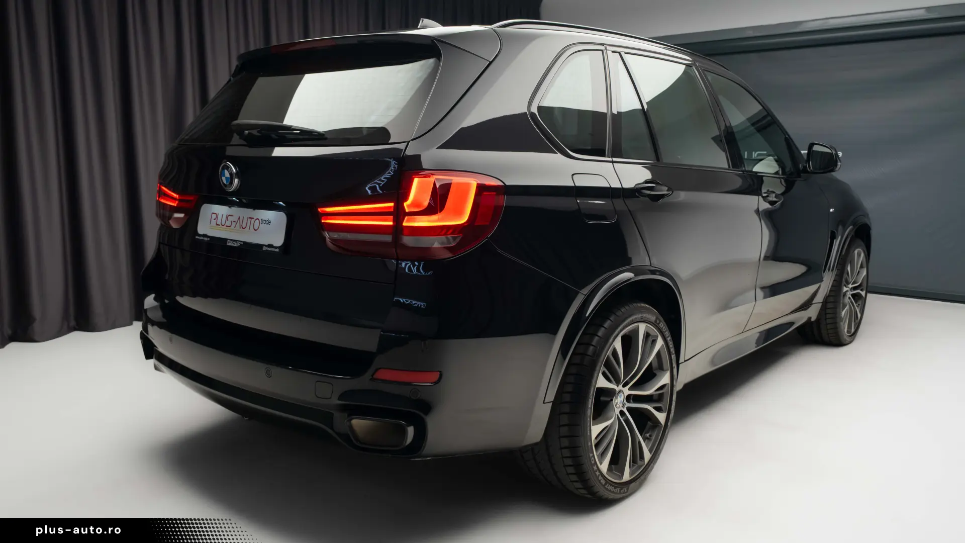 BMW X5  4.0d - 313 cp  M pachet  panoramic  H&K