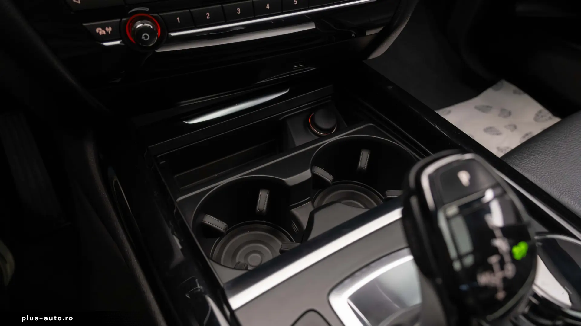 BMW X5  4.0d - 313 cp  M pachet  panoramic  H&K