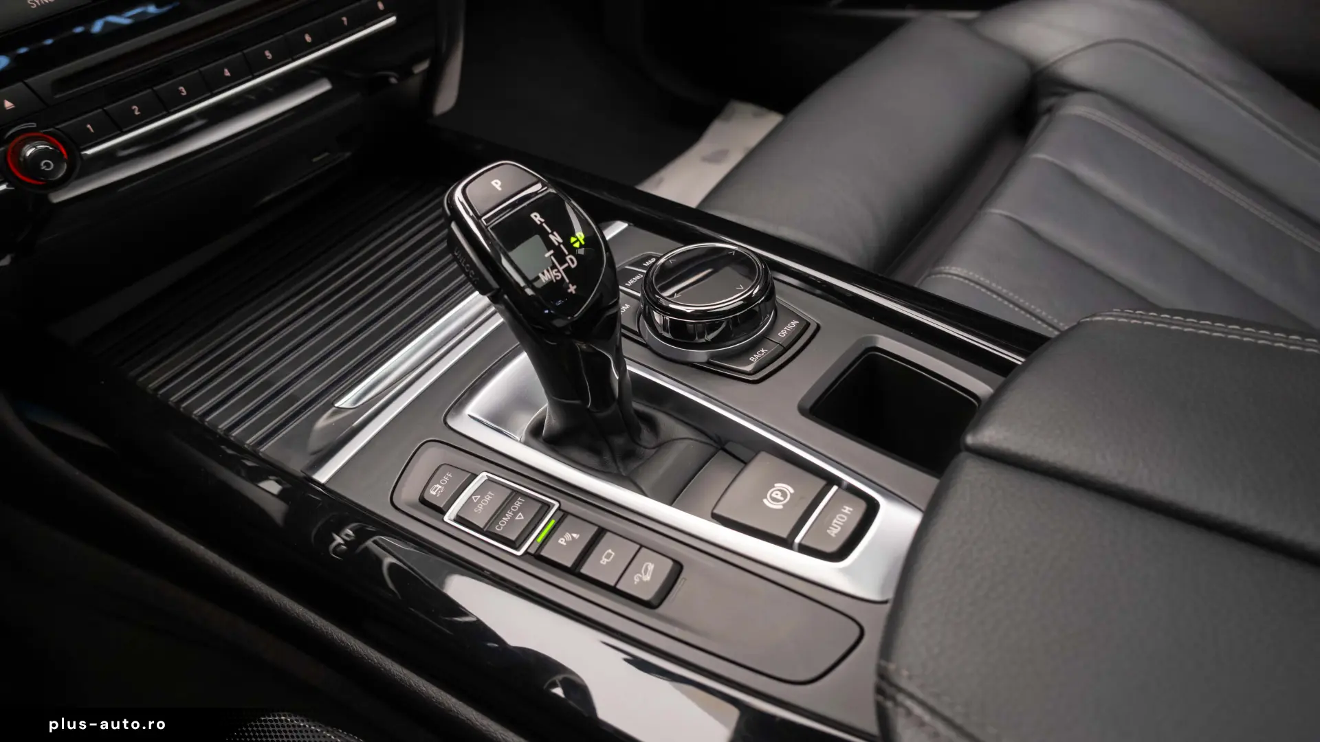 BMW X5  4.0d - 313 cp  M pachet  panoramic  H&K