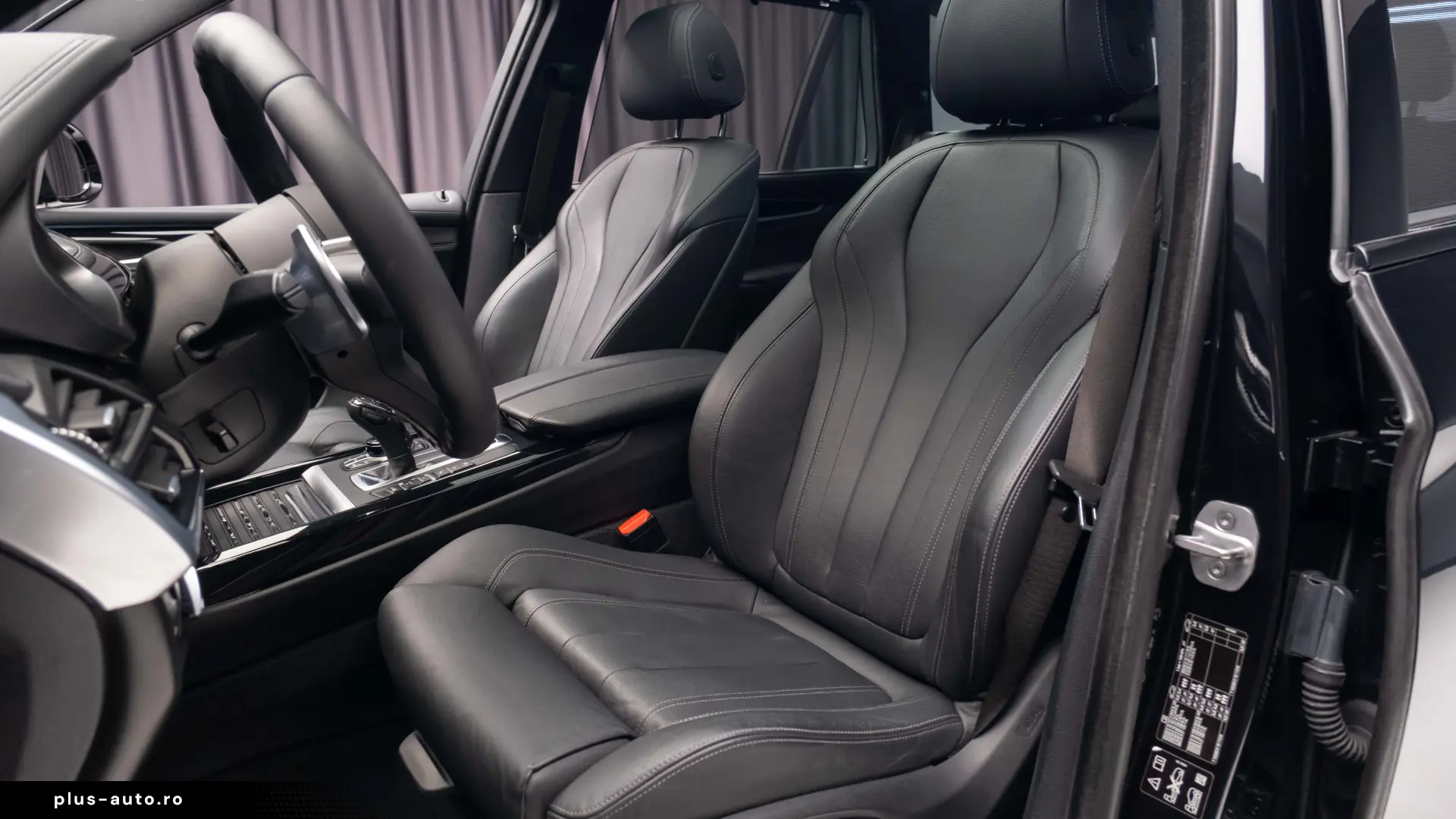BMW X5  4.0d - 313 cp  M pachet  panoramic  H&K
