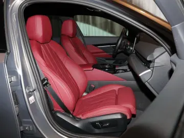 BMW 520d Lim. 20  DrivAss 360  HarmKar AHK