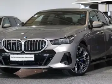 BMW 520d Lim. 20  DrivAss 360  HarmKar AHK