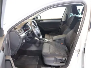 SKODA Superb 2.0 TDI Ambition AID ACC