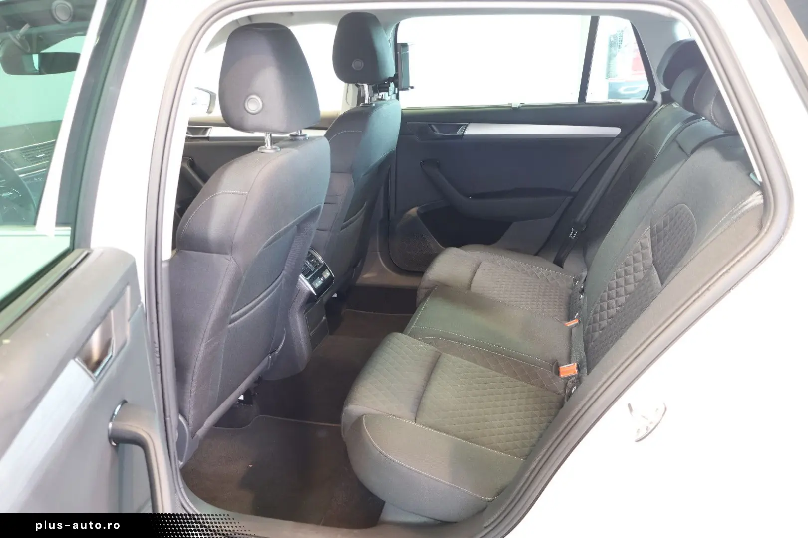 SKODA Superb 2.0 TDI Ambition AID ACC