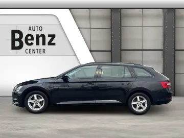 SKODA Superb Combi 2.0 TDI  AHK LED KESSY GRA  Klima