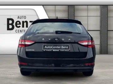 SKODA Superb Combi 2.0 TDI  AHK LED KESSY GRA  Klima