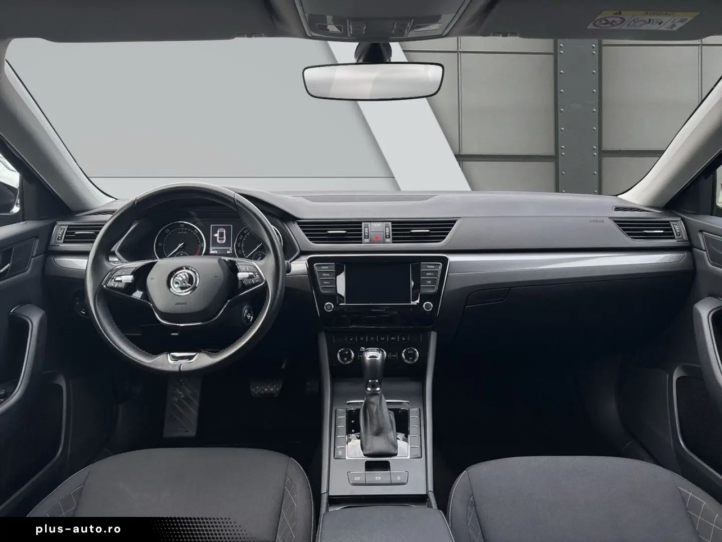 SKODA Superb Combi 2.0 TDI  AHK LED KESSY GRA  Klima