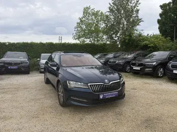 SKODA Superb Combi Ambition DSG ACC PANO-SD LED SPURA.
