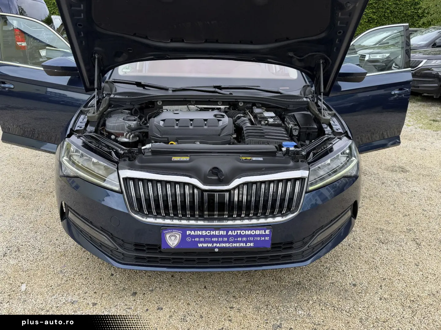 SKODA Superb Combi Ambition DSG ACC PANO-SD LED SPURA.