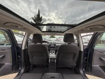 SKODA Superb Combi Ambition DSG ACC PANO-SD LED SPURA.