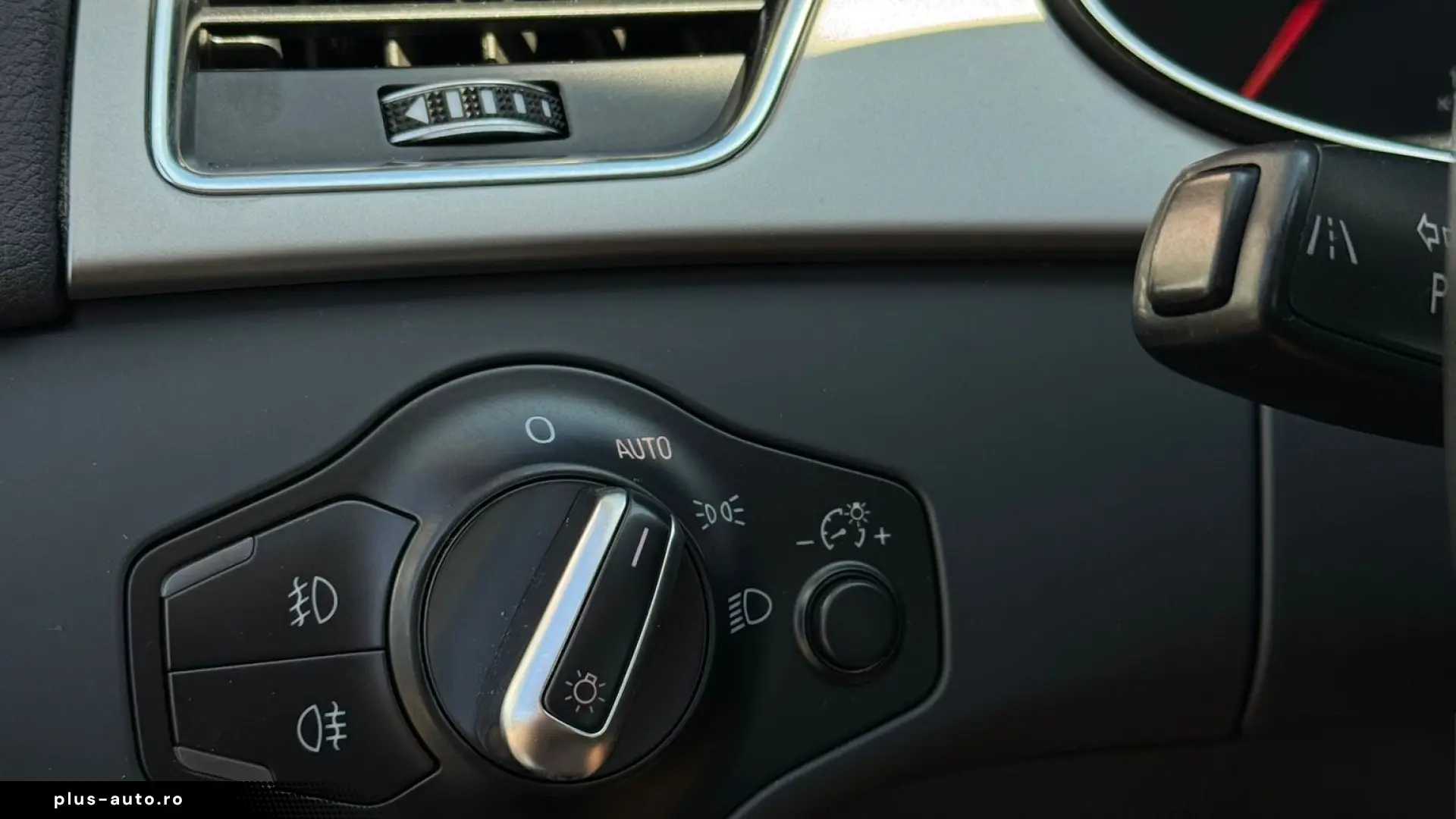 AUDI A4 2.0 TDI ADVANCED