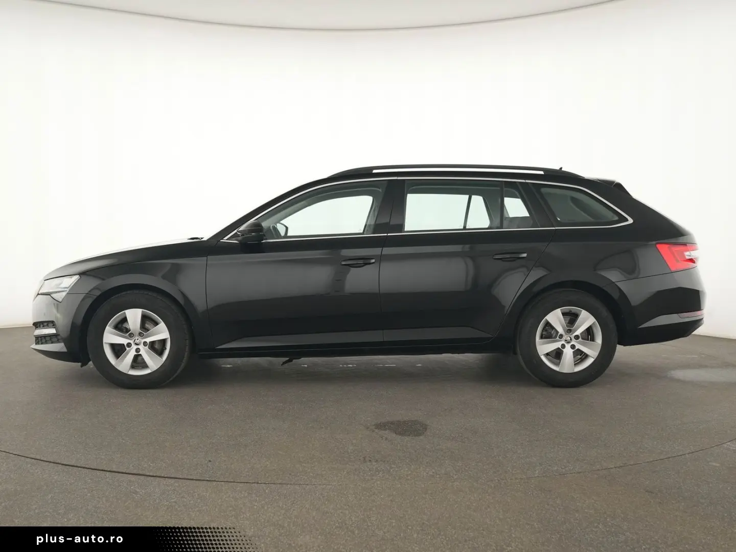 SKODA Superb Ambition Tempomat CarPlay Navi SHZ Klima