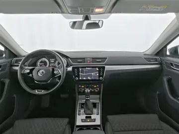 SKODA Superb Ambition Tempomat CarPlay Navi SHZ Klima