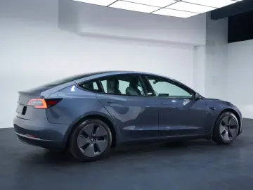 TESLA Model 3 Long Range Dual AWD LED WIFI KAMERA PANO