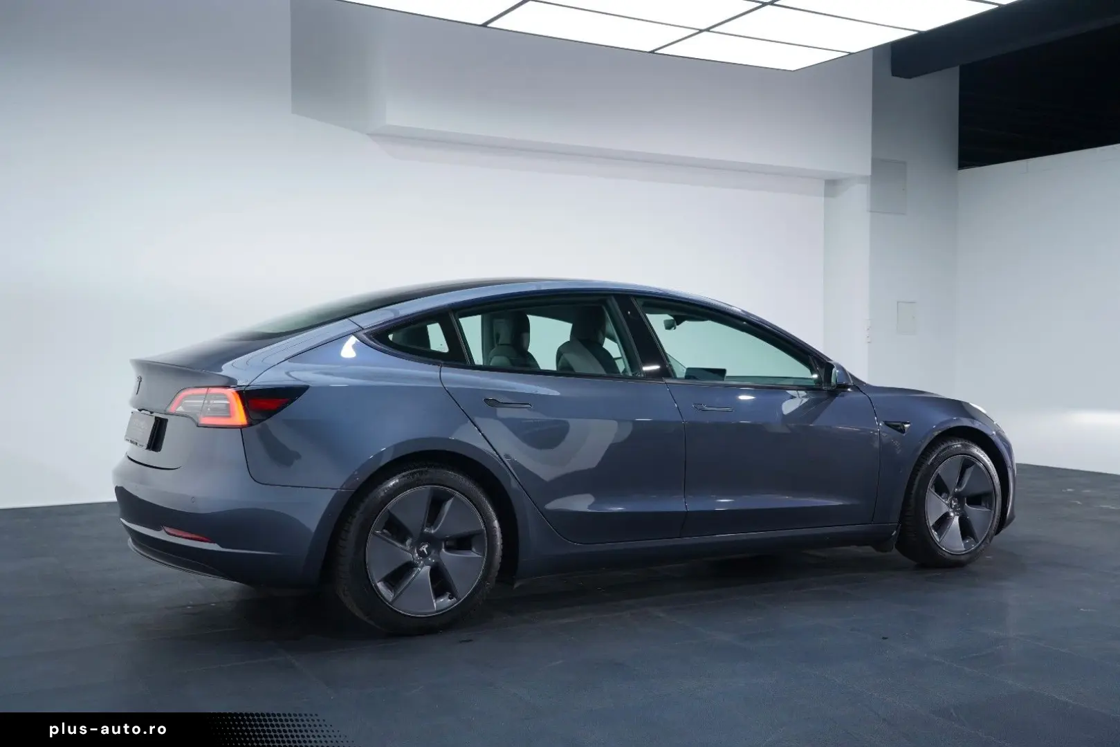 TESLA Model 3 Long Range Dual AWD LED WIFI KAMERA PANO