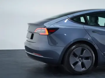 TESLA Model 3 Long Range Dual AWD LED WIFI KAMERA PANO