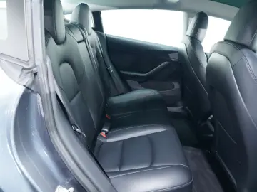 TESLA Model 3 Long Range Dual AWD LED WIFI KAMERA PANO