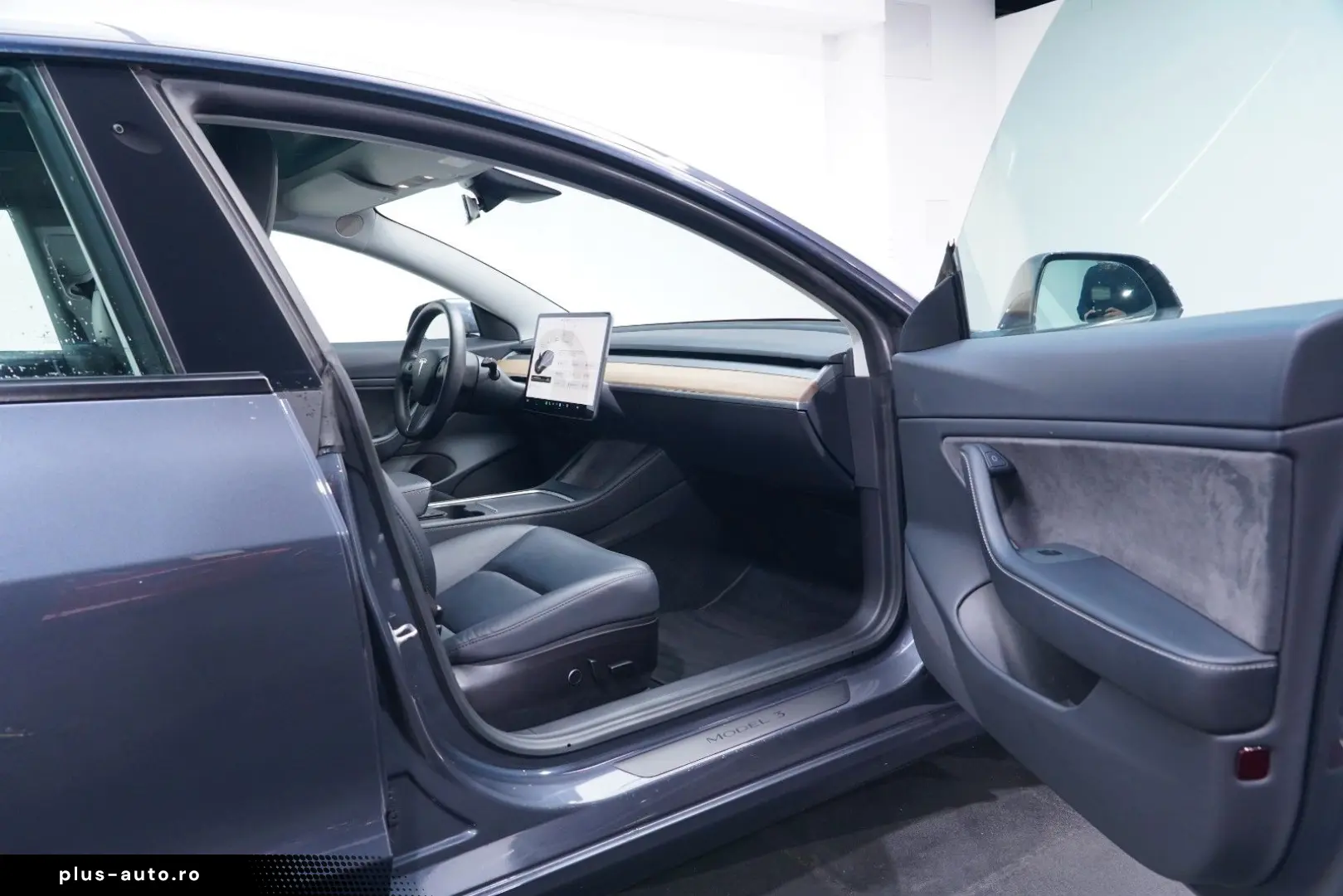 TESLA Model 3 Long Range Dual AWD LED WIFI KAMERA PANO
