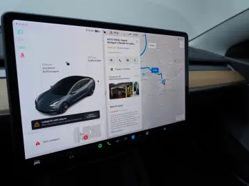 TESLA Model 3 Long Range Dual AWD LED WIFI KAMERA PANO