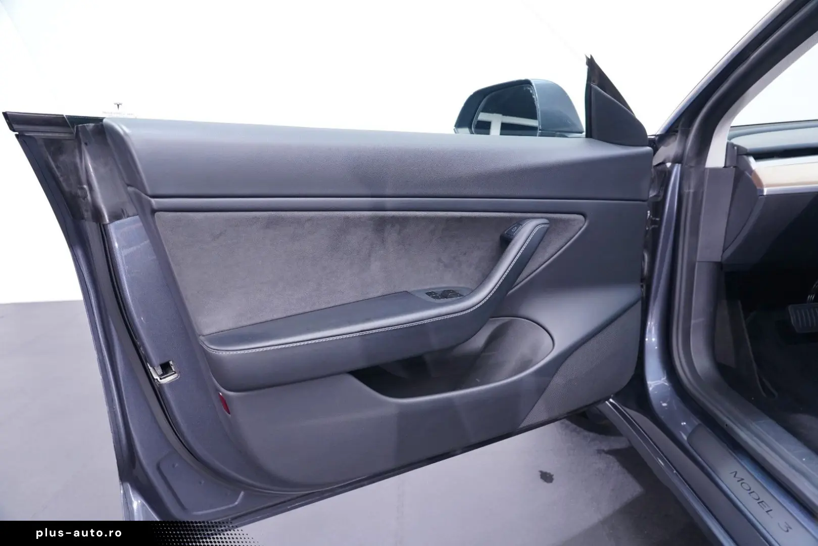 TESLA Model 3 Long Range Dual AWD LED WIFI KAMERA PANO