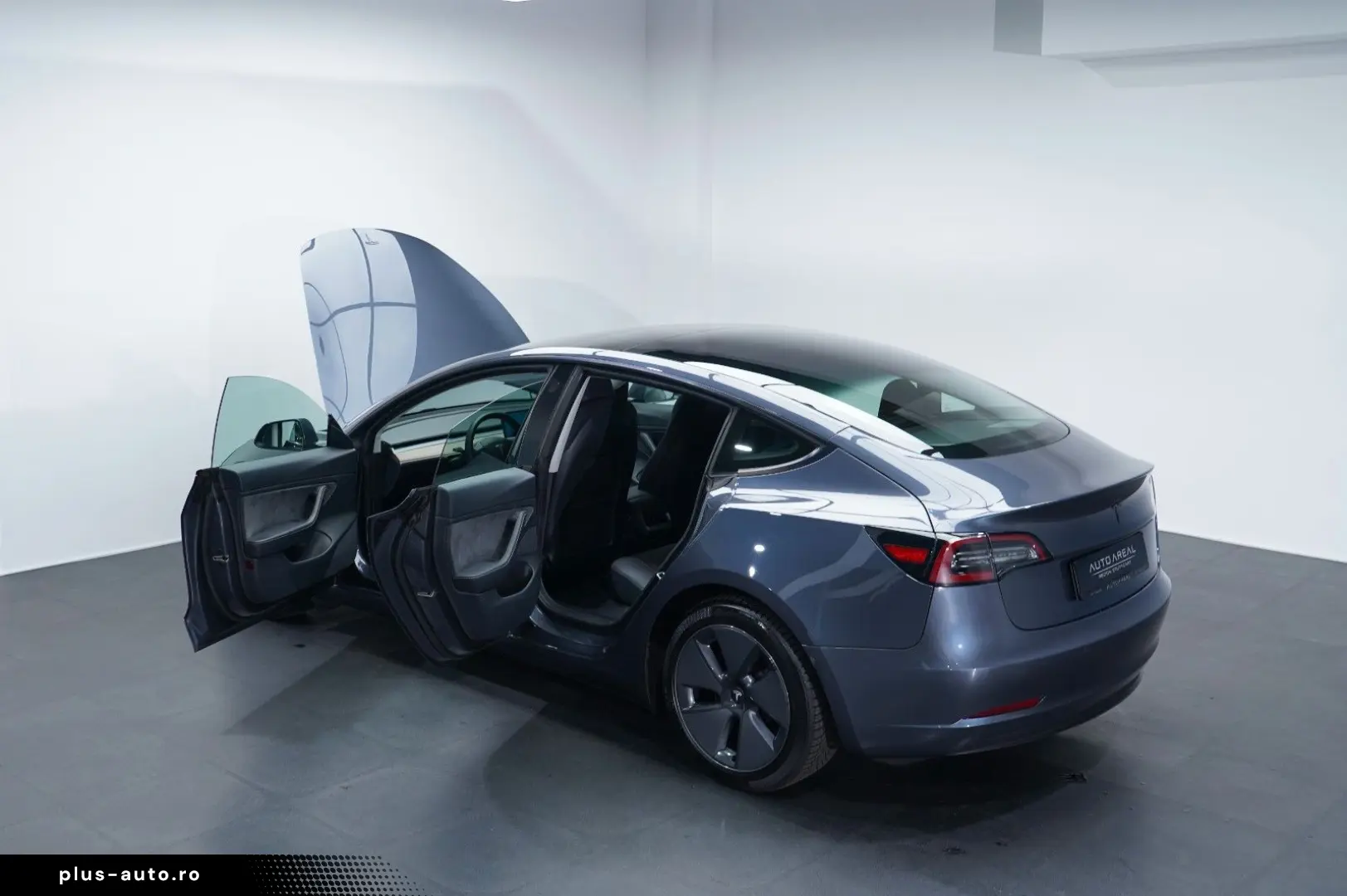 TESLA Model 3 Long Range Dual AWD LED WIFI KAMERA PANO