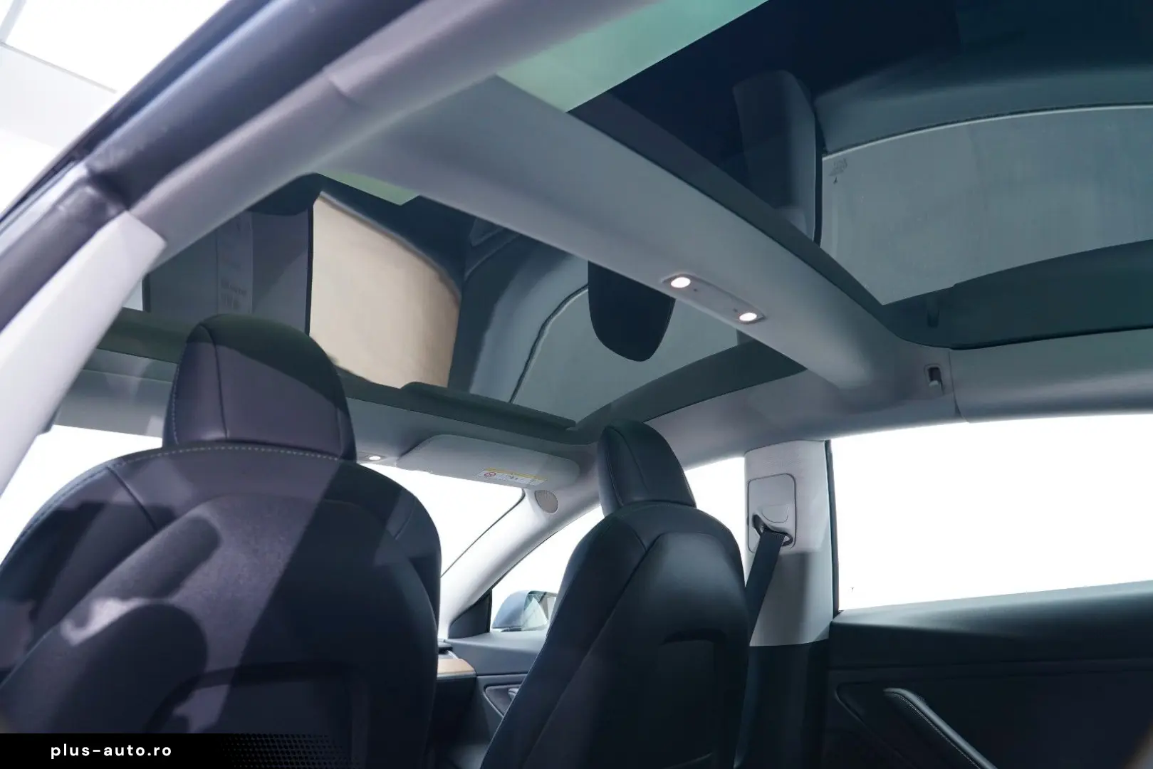 TESLA Model 3 Long Range Dual AWD LED WIFI KAMERA PANO