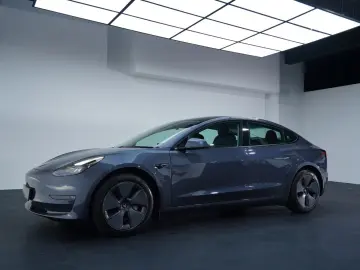 TESLA Model 3 Long Range Dual AWD LED WIFI KAMERA PANO