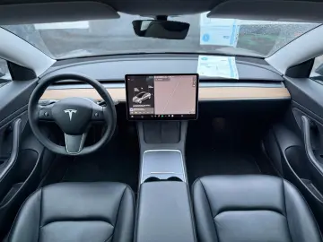 TESLA Model 3 Long Range AWD Sport Facelift Wärmepumpe