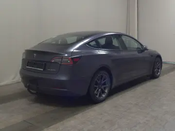 TESLA Model 3 Long Range AWD Navi LED Pano Leder AHK