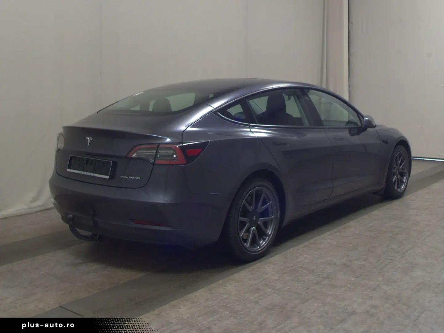 TESLA Model 3 Long Range AWD Navi LED Pano Leder AHK