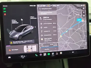TESLA Model 3 Long Range AWD Navi LED Pano Leder AHK