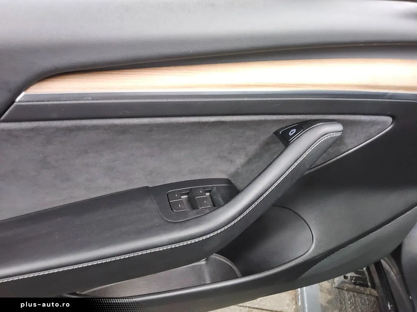 TESLA Model 3 Long Range AWD Navi LED Pano Leder AHK