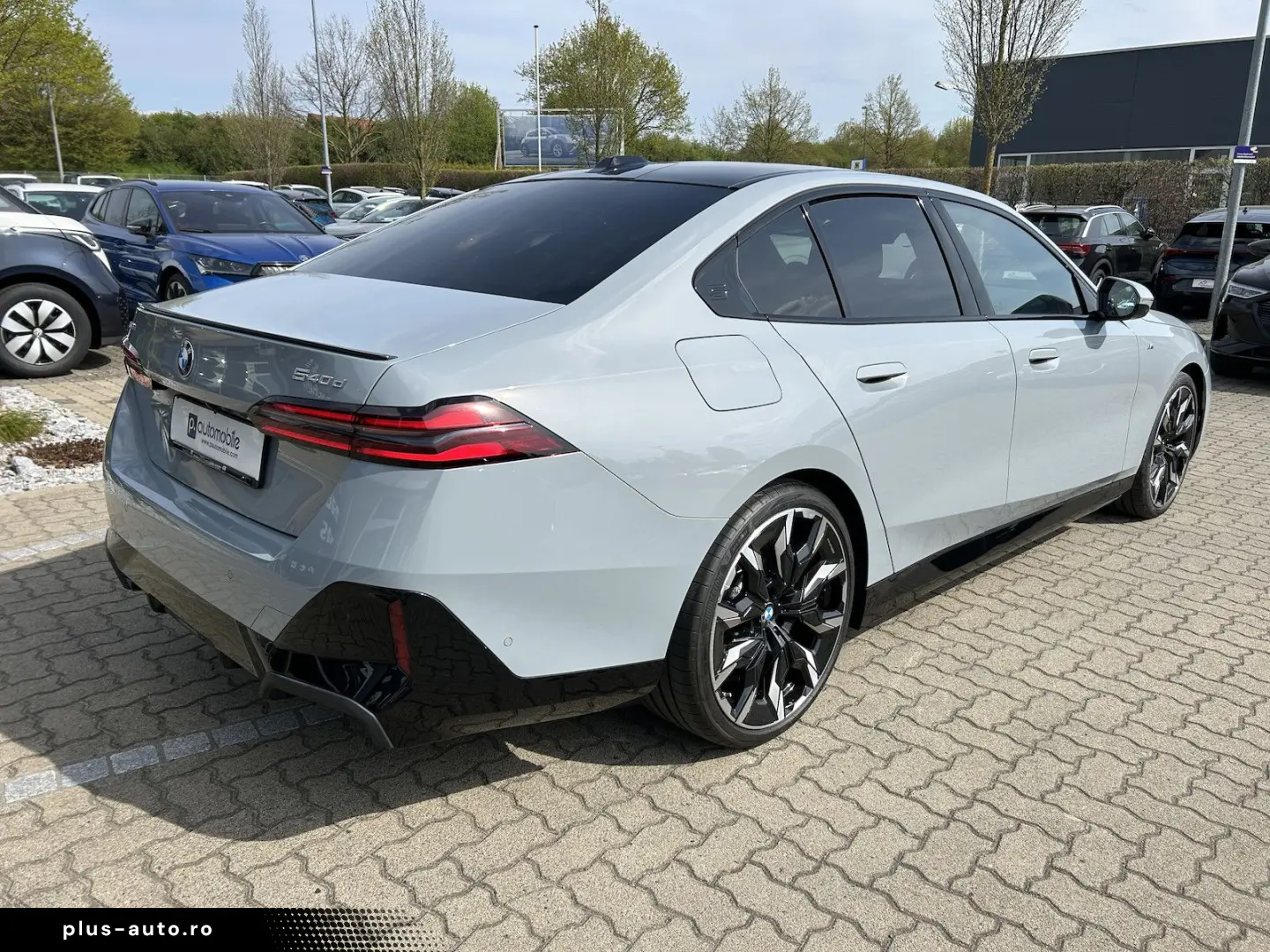 BMW 540d xDrive M Sport PANO AHK LED ACC 360 H&K 21
