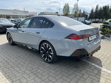 BMW 540d xDrive M Sport PANO AHK LED ACC 360 H&K 21