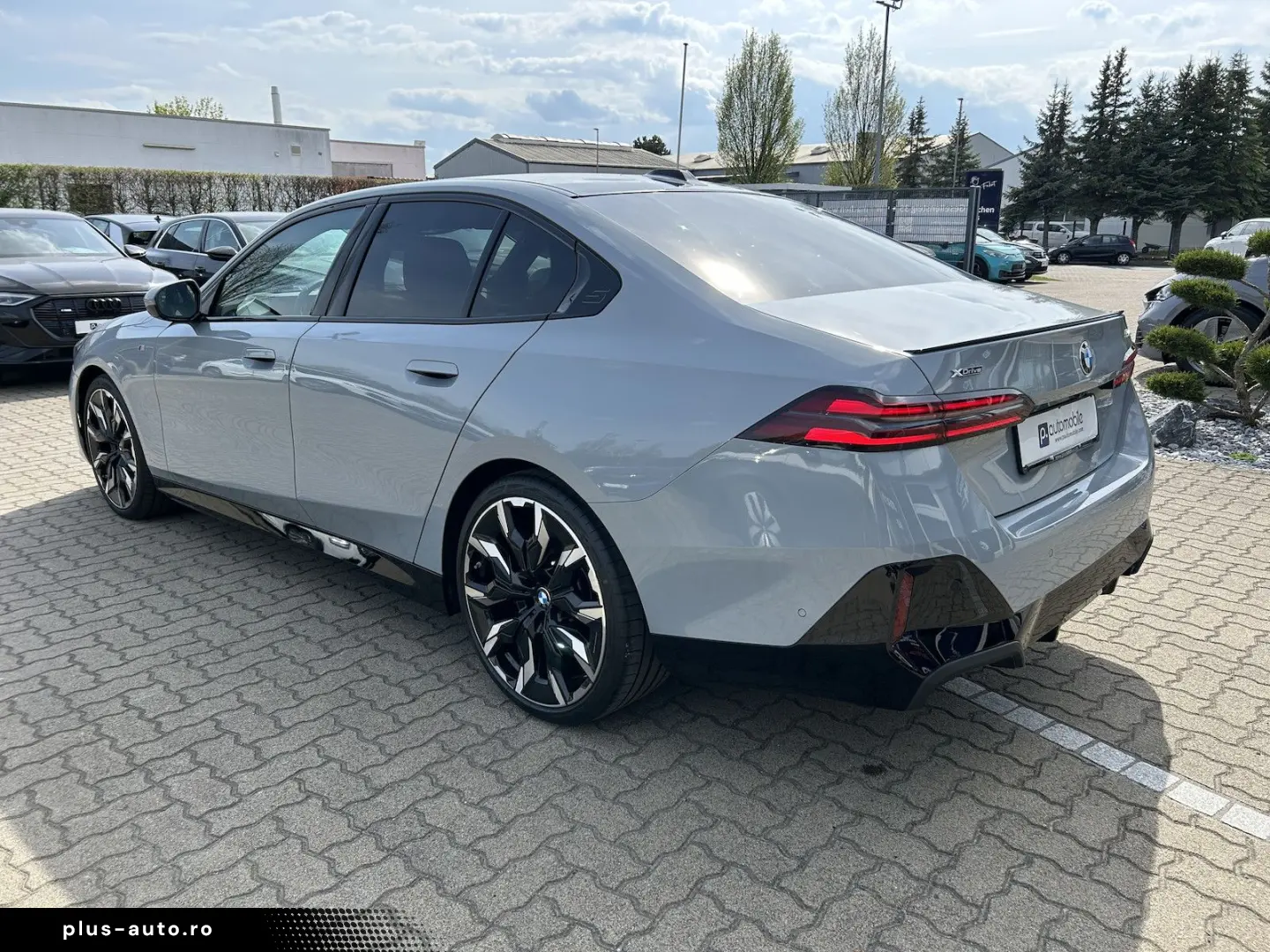 BMW 540d xDrive M Sport PANO AHK LED ACC 360 H&K 21