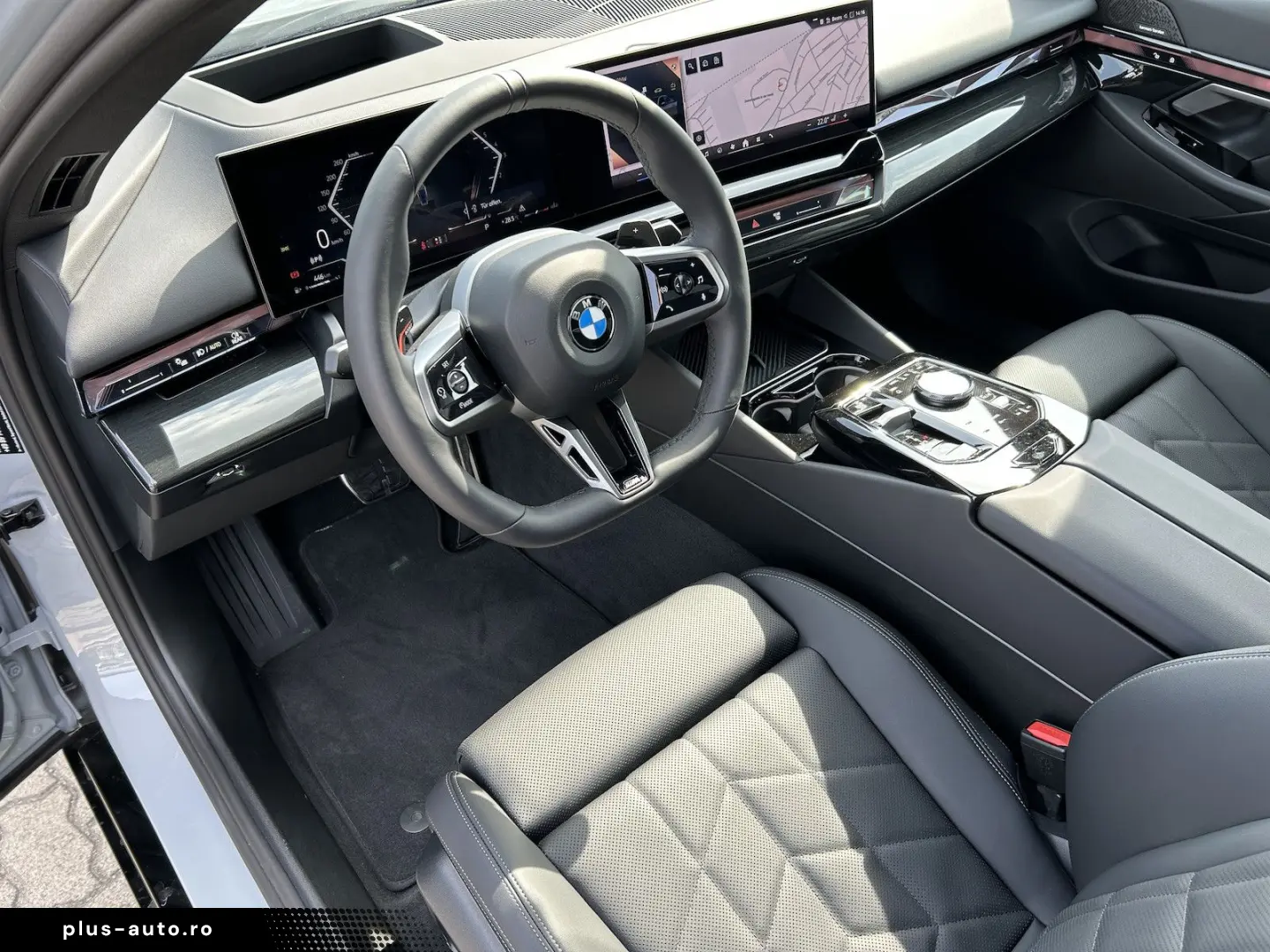 BMW 540d xDrive M Sport PANO AHK LED ACC 360 H&K 21